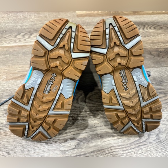 Columbia Techlite Waterproof Boots size 7 - Picture 6 of 11